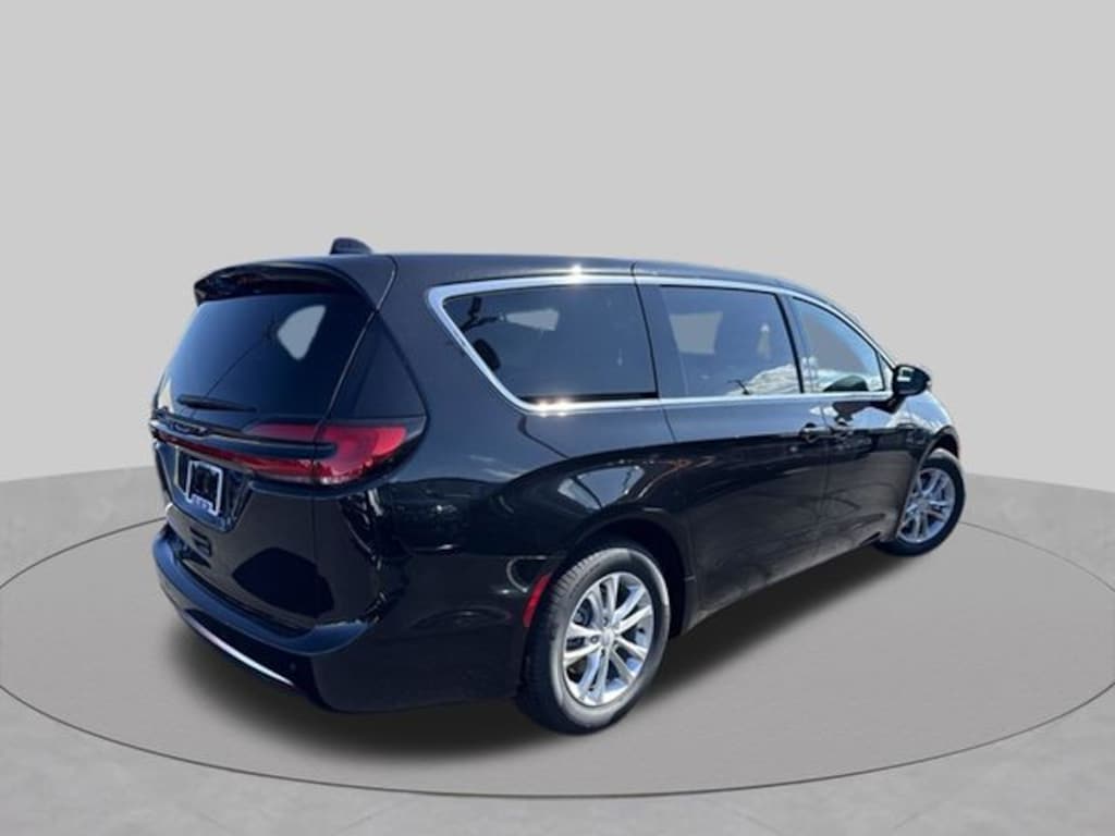 New 2027 Chrysler Pacifica SELECT Passenger Van