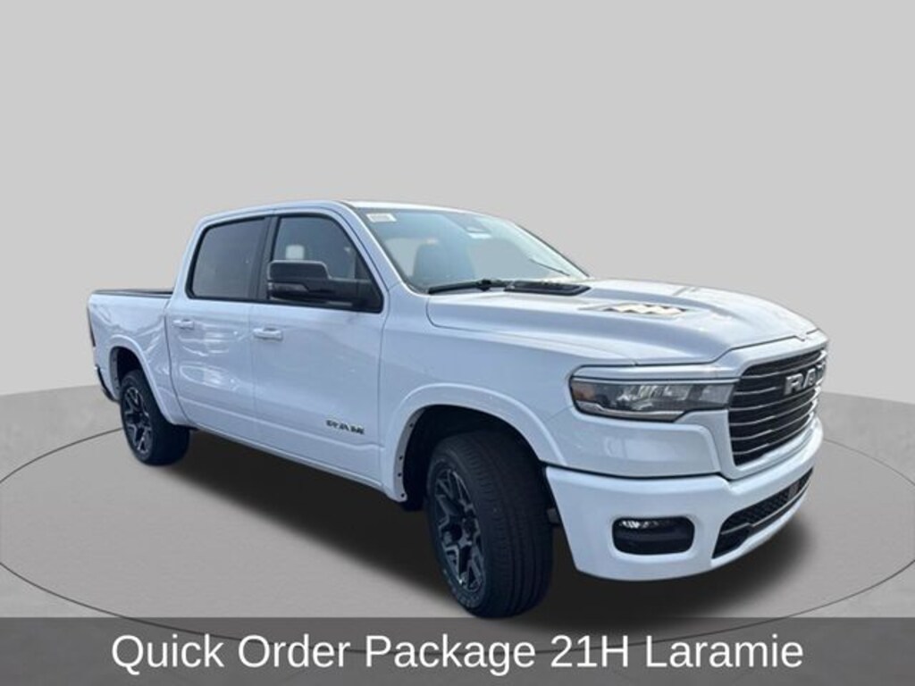 New 2026 Ram 1500 LARAMIE CREW CAB 4X4 5'7 BOX Pickup