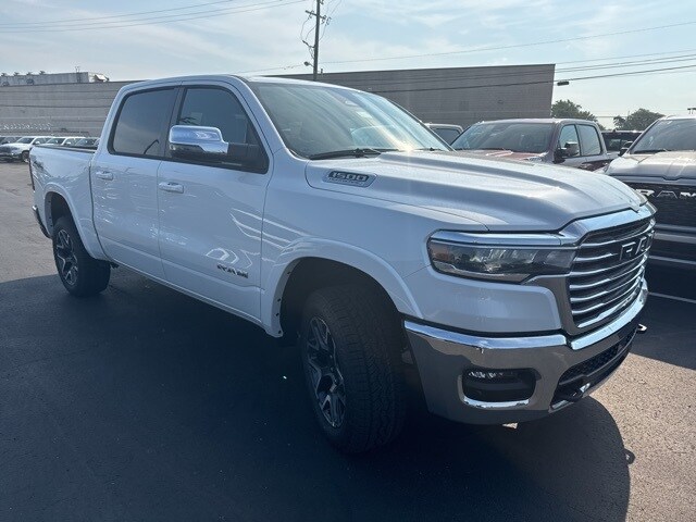 2026 Ram 1500 Laramie photo 3