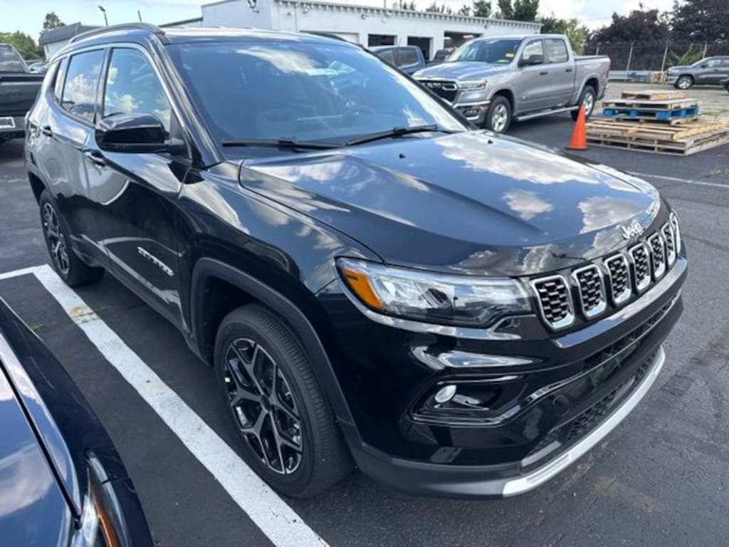 New 2026 Jeep Compass LIMITED 4X4 Sport Utility