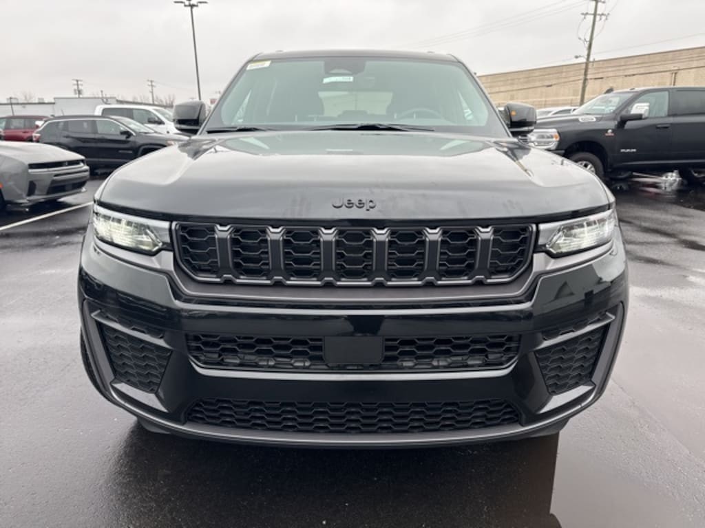 New 2026 Jeep Grand Cherokee ALTITUDE 4X4 Sport Utility