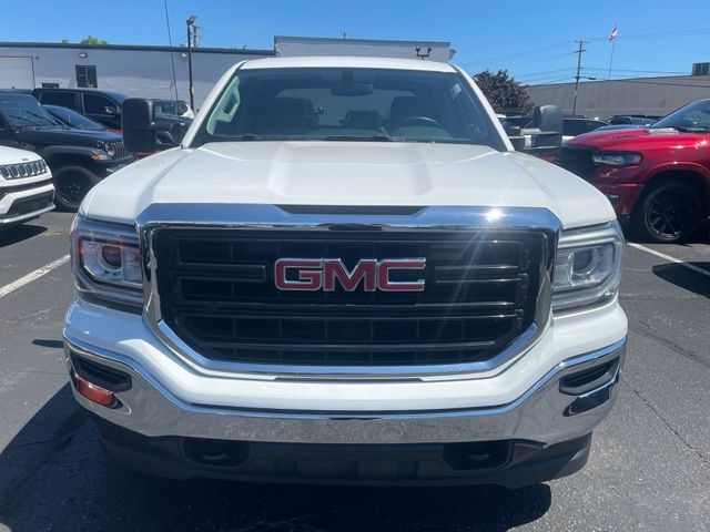 Used 2018 GMC Sierra 1500 Base with VIN 3GTU2LEC3JG240527 for sale in Roseville, MI