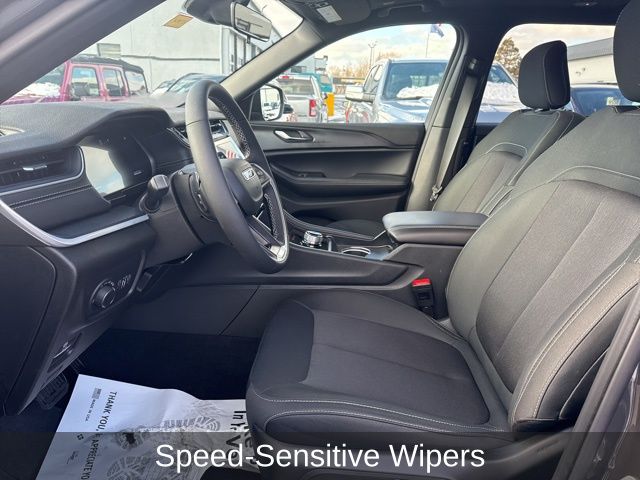 2025 Jeep Grand Cherokee L Laredo - Photo 23