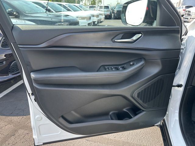 2024 Jeep Grand Cherokee Altitude - Photo 10