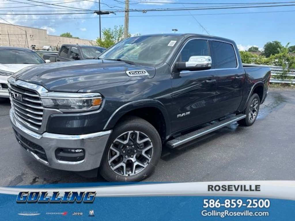 New 2026 Ram 1500 LARAMIE CREW CAB 4X4 5'7 BOX Pickup