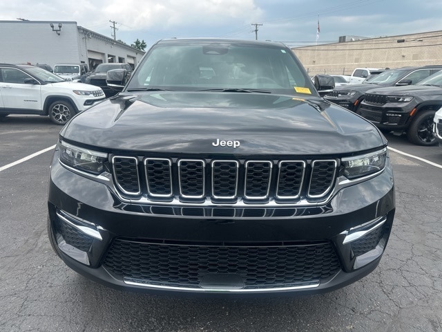 Used 2024 Jeep Grand Cherokee Limited with VIN 1C4RJHBG7RC188623 for sale in Roseville, MI