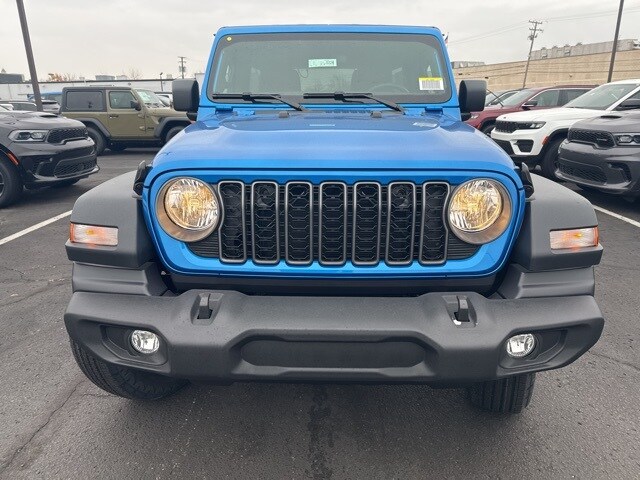 2026 Jeep Wrangler Sport photo 2