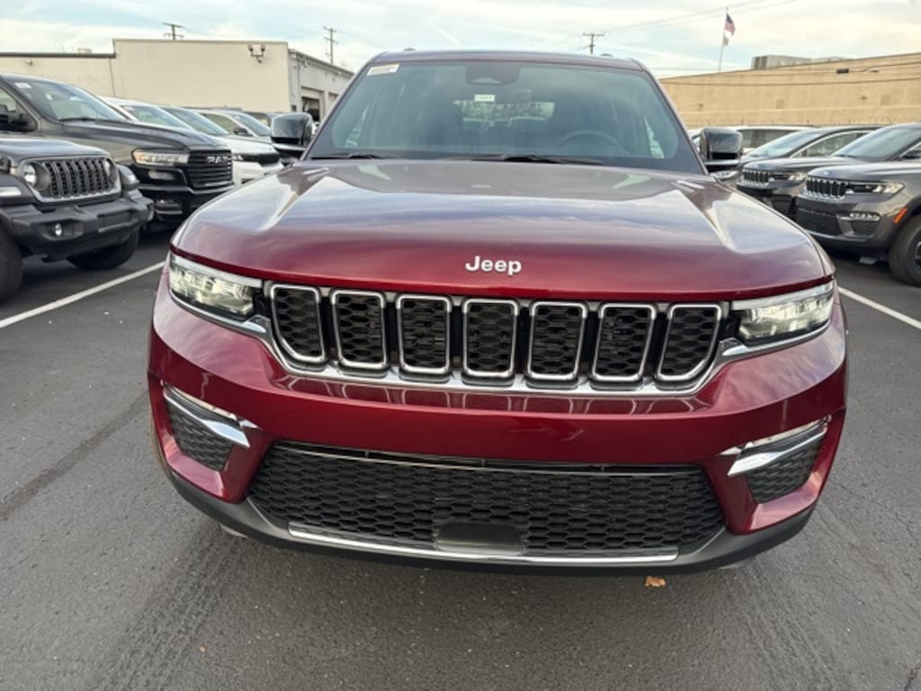 New 2025 Jeep Grand Cherokee LIMITED 4X4 Sport Utility