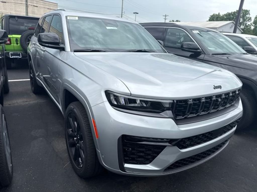 New 2026 Jeep Grand Cherokee LIMITED RESERVE 4X4 Sport Utility