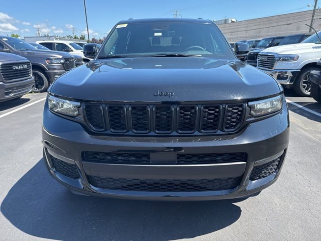 New 2025 Jeep Grand Cherokee L L LIMITED 4X4 Sport Utility