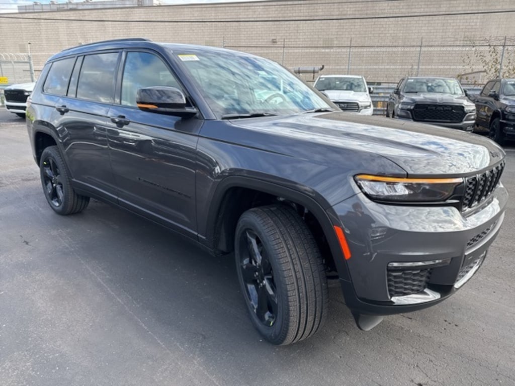 New 2025 Jeep Grand Cherokee L LIMITED 4X4 Sport Utility