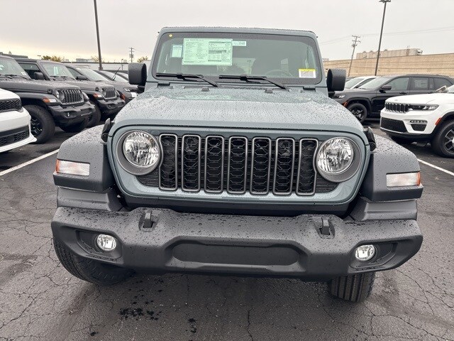 2026 Jeep Wrangler Sport photo 2