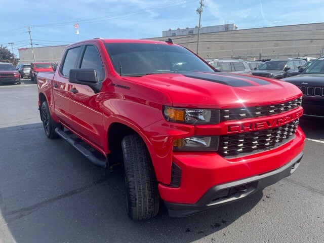 2021 Chevrolet Silverado 1500 Custom photo 3