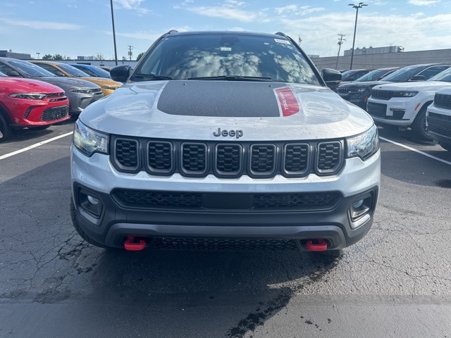 Used 2024 Jeep Compass Trailhawk with VIN 3C4NJDDN7RT136500 for sale in Bloomfield, MI
