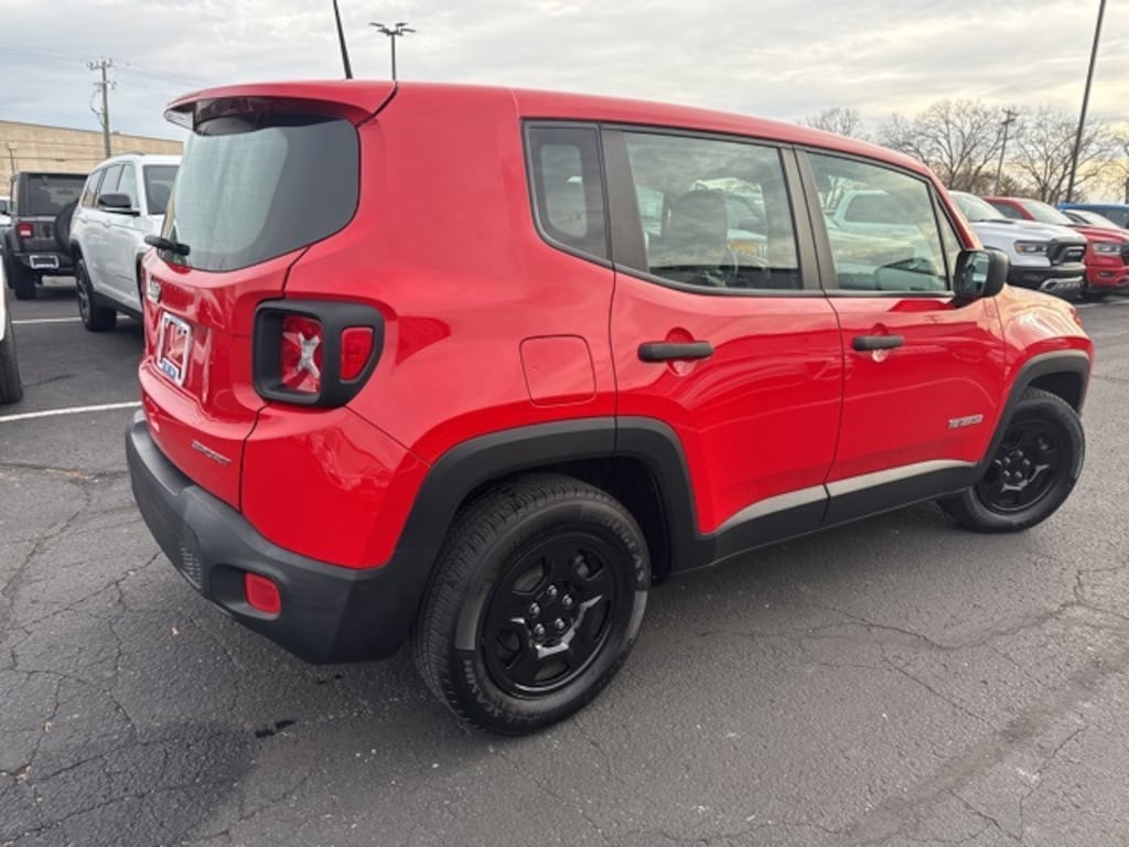Used 2018 Jeep Renegade Sport FWD SUV