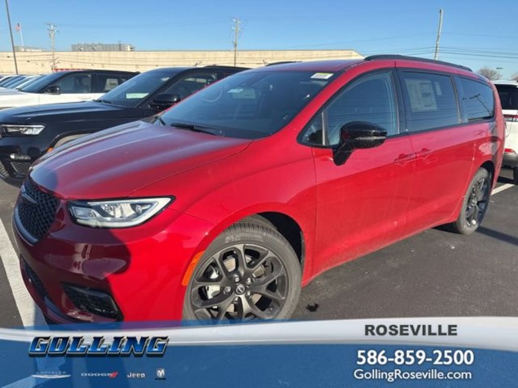 New 2026 Chrysler Pacifica SELECT Passenger Van