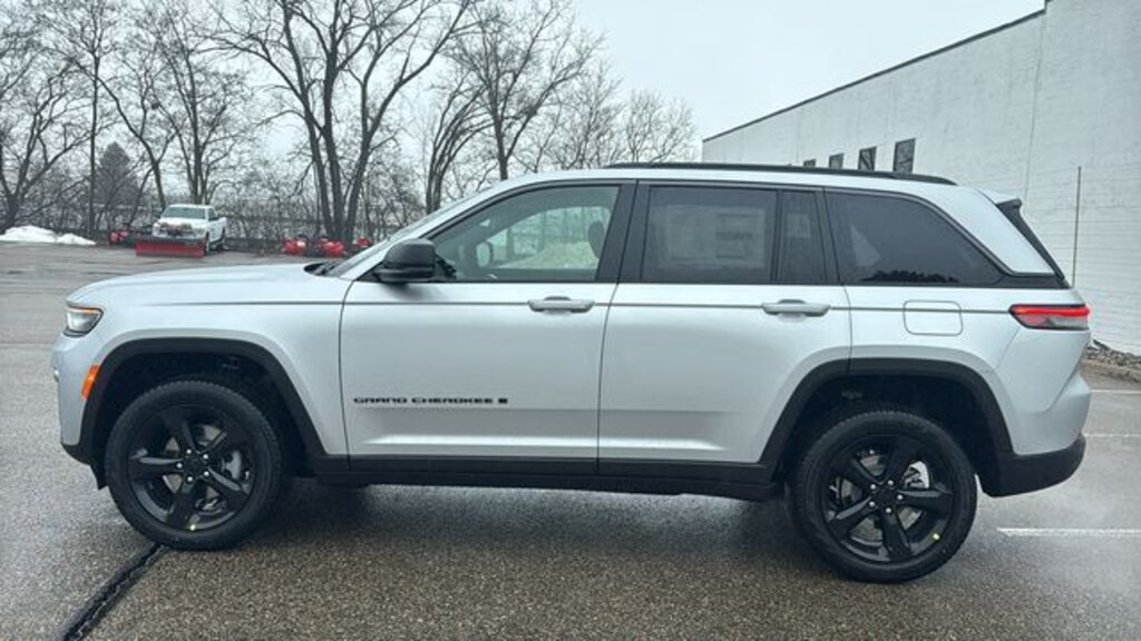 New 2026 Jeep Grand Cherokee LIMITED 4X4 Sport Utility