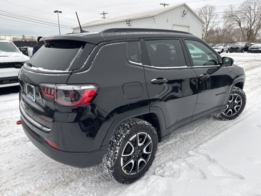 New 2026 Jeep Compass TRAILHAWK 4X4 Sport Utility