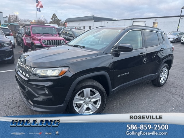 2022 Jeep Compass Latitude's photo