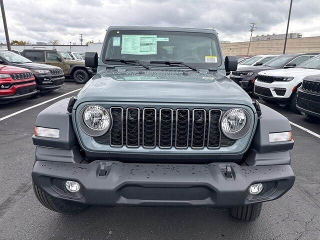 2026 Jeep Wrangler Sport photo 2