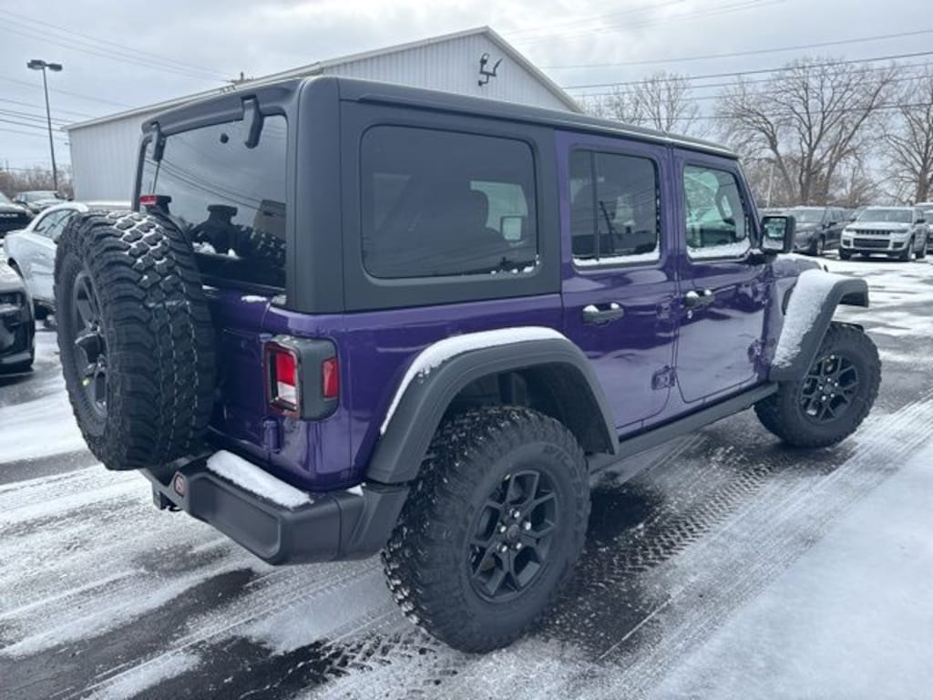 New 2026 Jeep Wrangler 4-DOOR WILLYS Sport Utility