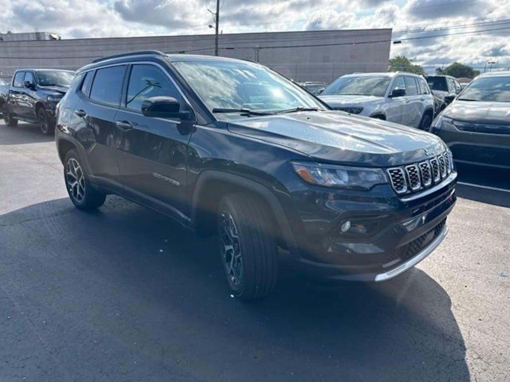 New 2026 Jeep Compass LIMITED 4X4 Sport Utility
