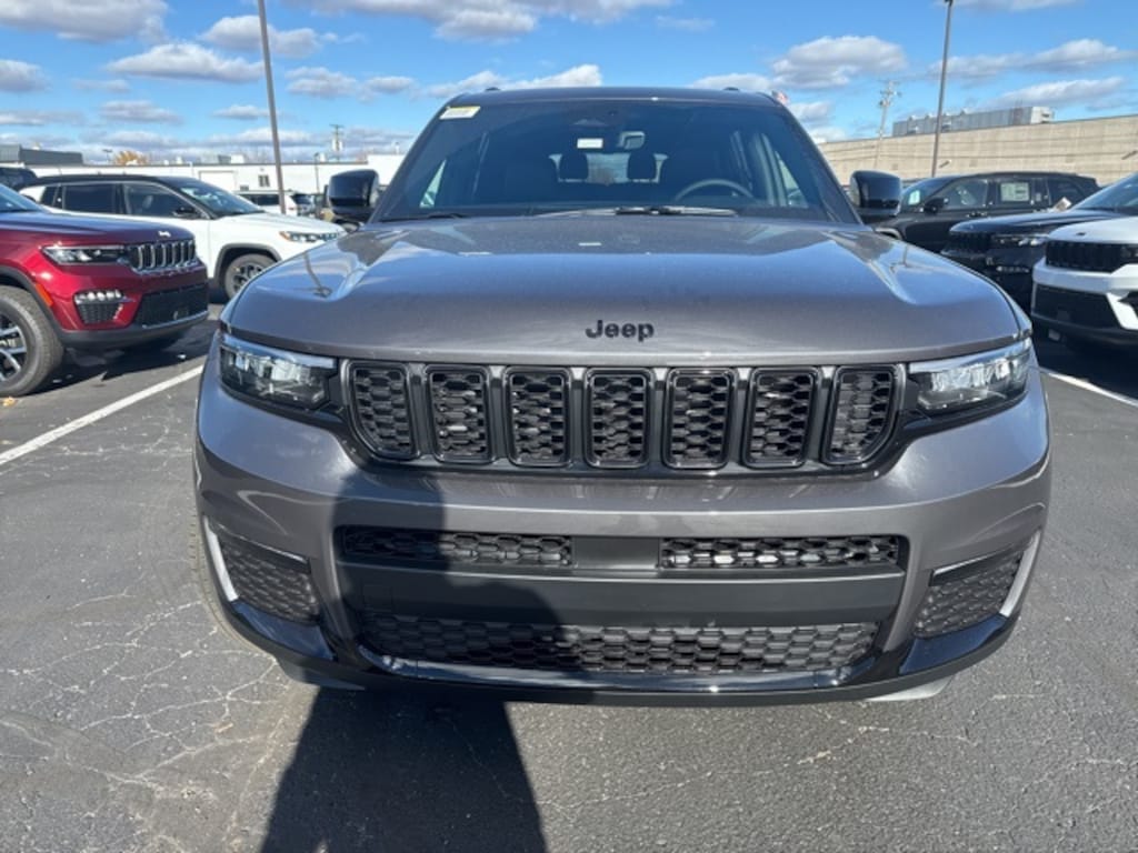 New 2025 Jeep Grand Cherokee L LIMITED 4X4 Sport Utility