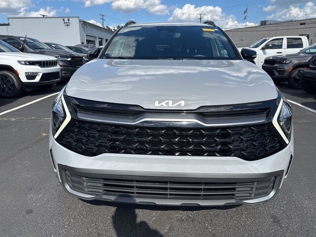 2023 Kia Sportage X-Line photo 2