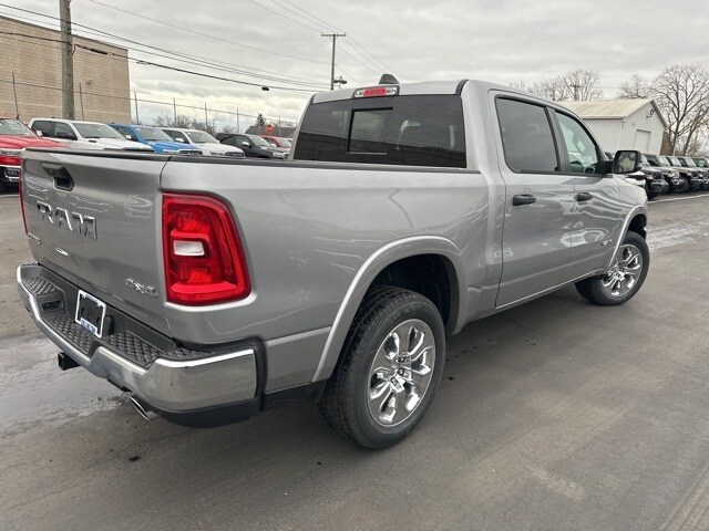 2025 Ram 1500 Big Horn photo 4