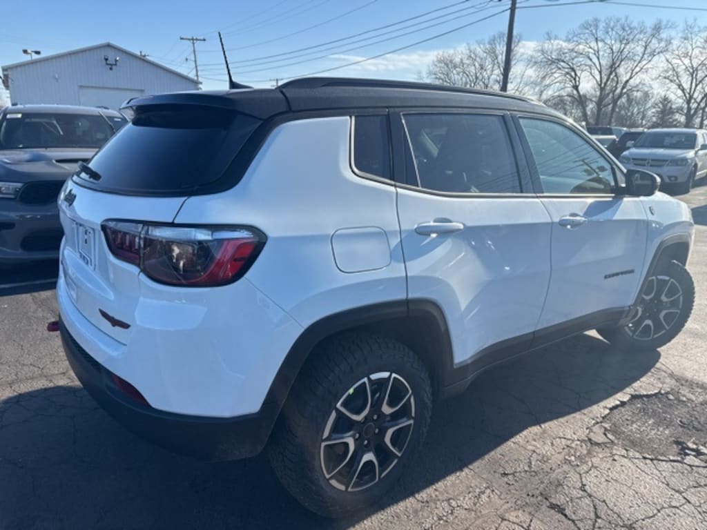 New 2026 Jeep Compass TRAILHAWK 4X4 Sport Utility