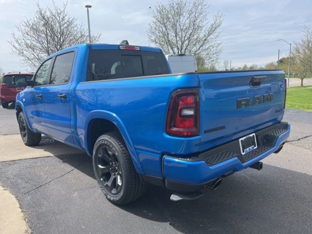 New 2026 Ram 1500 Big Horn Crew Cab 4x4 5'7 Box Pickup