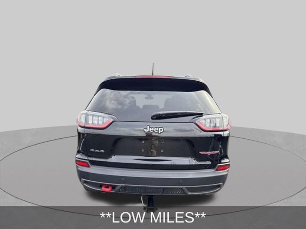 Used 2019 Jeep Cherokee Trailhawk 4x4 SUV