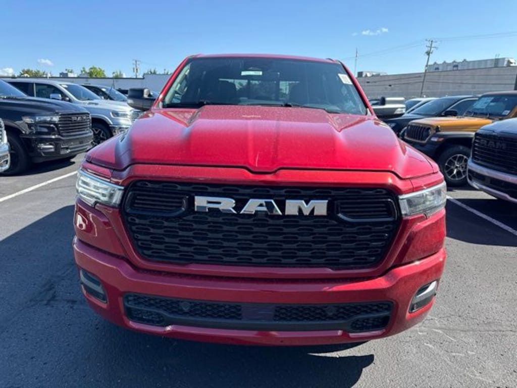 New 2026 Ram 1500 BIG HORN CREW CAB 4X4 5'7 BOX Pickup