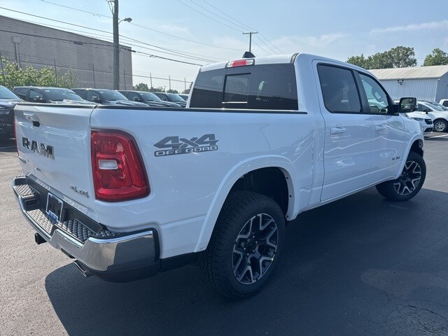 2026 Ram 1500 Laramie photo 4