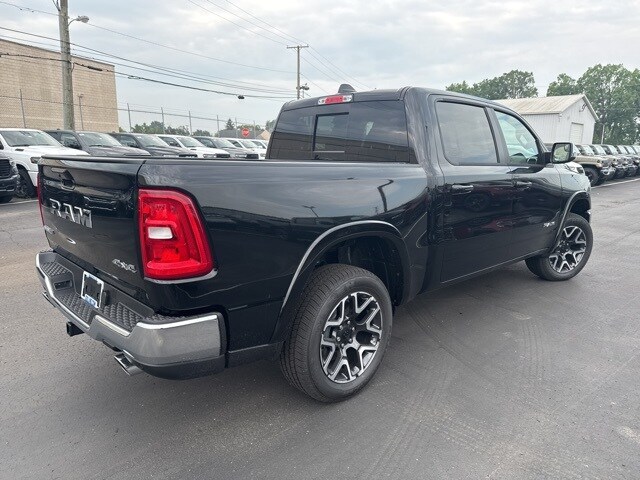 2026 Ram 1500 Laramie photo 4