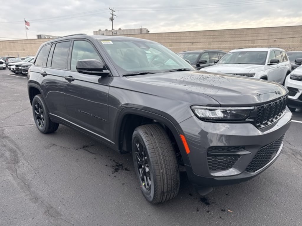 New 2025 Jeep Grand Cherokee ALTITUDE X 4X4 Sport Utility