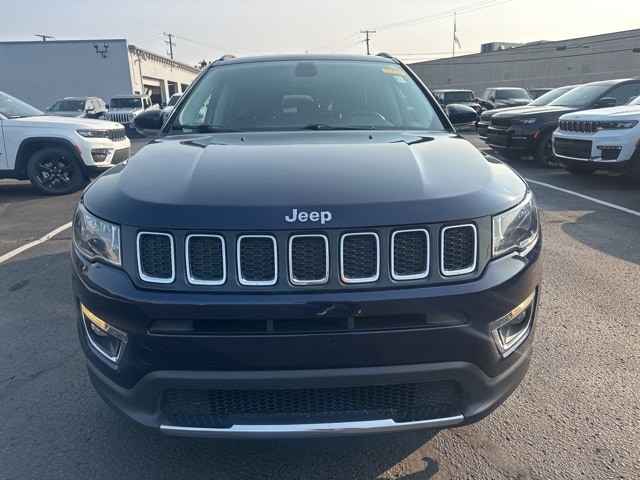 Certified 2019 Jeep Compass Limited with VIN 3C4NJDCB0KT817756 for sale in Roseville, MI