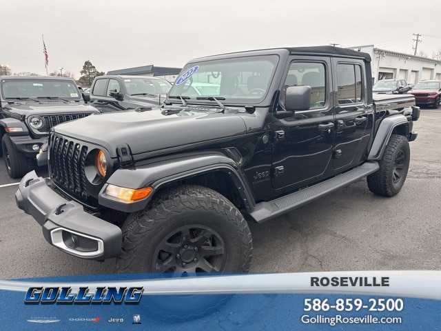 2022 Jeep Gladiator Sport S's photo