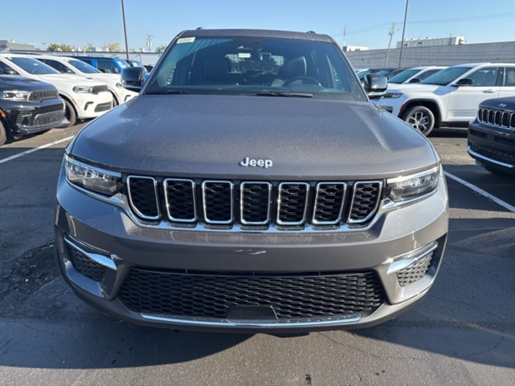 New 2025 Jeep Grand Cherokee LIMITED 4X4 Sport Utility