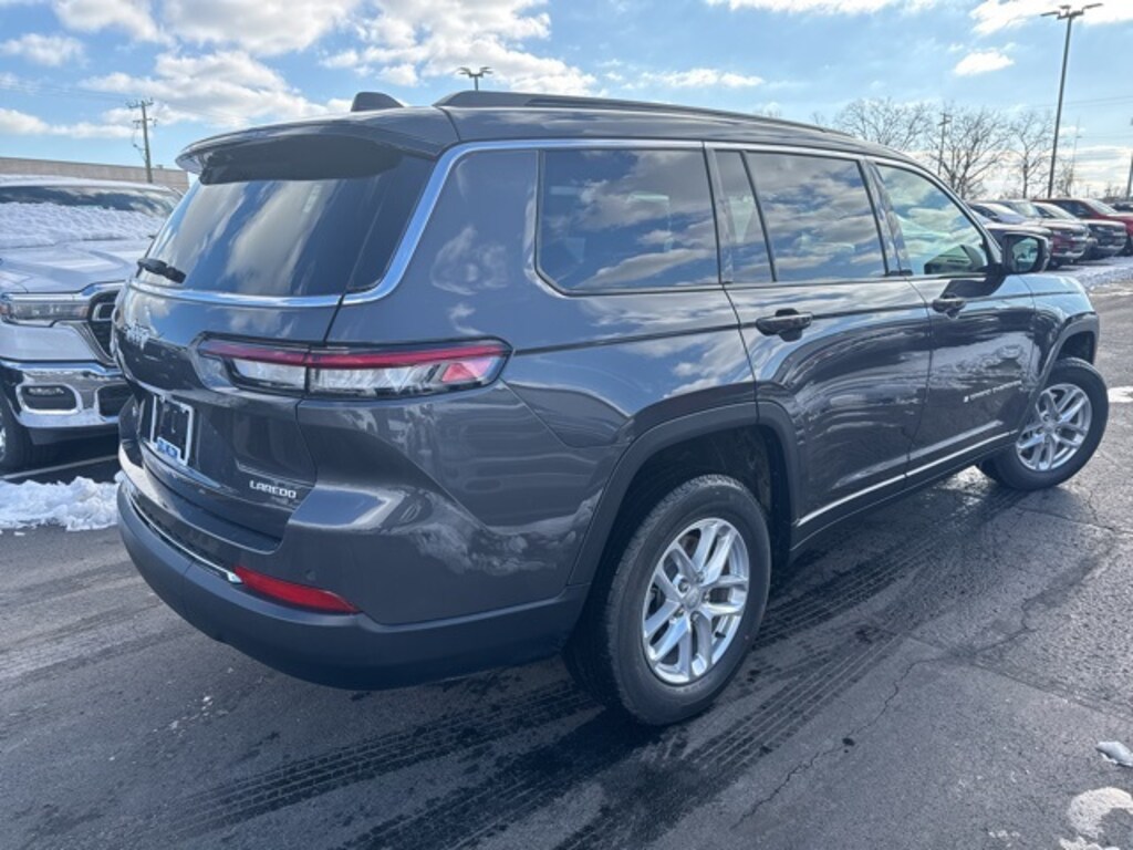 Used 2025 Jeep Grand Cherokee L Laredo SUV