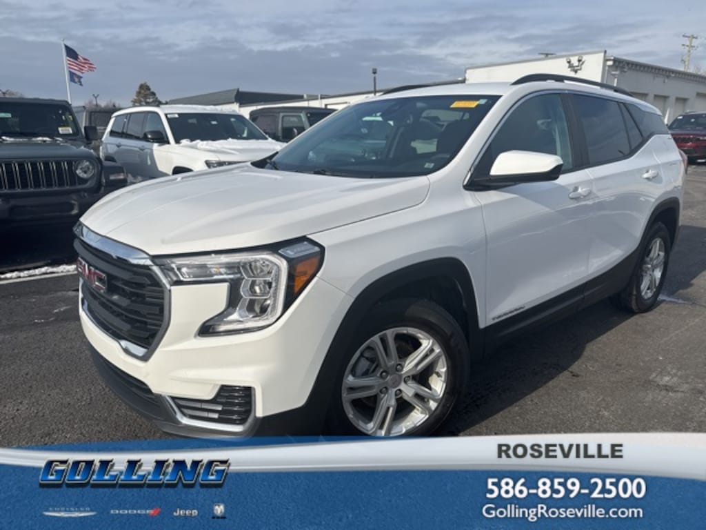 Used 2023 GMC Terrain SLE SUV