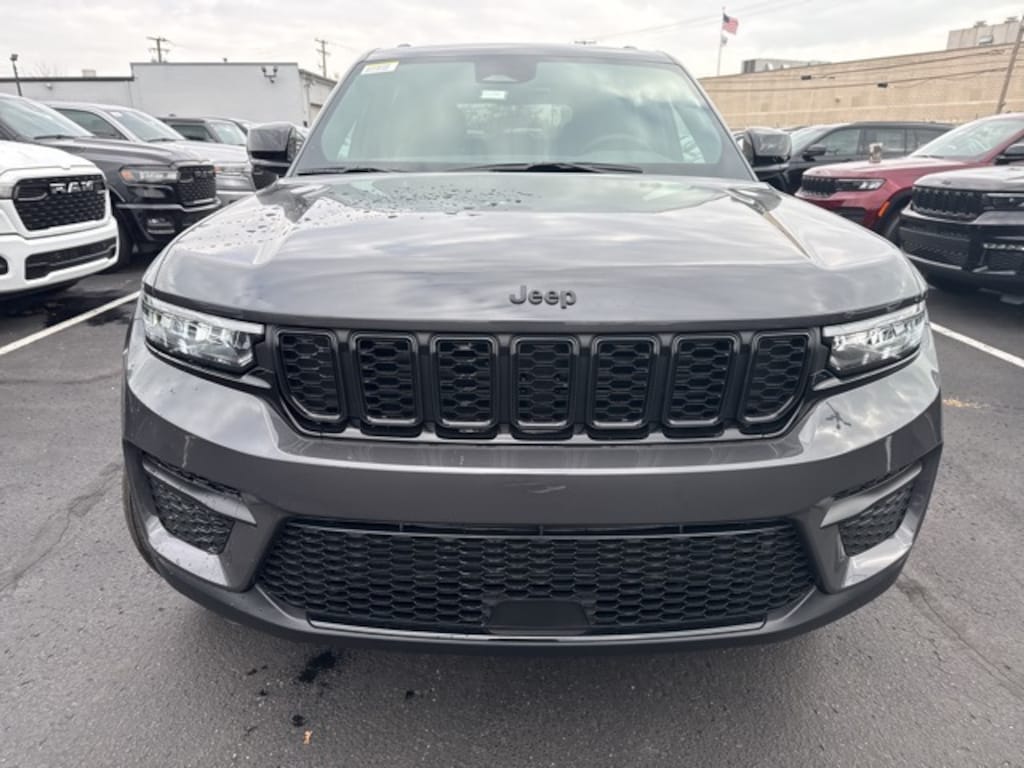 New 2025 Jeep Grand Cherokee ALTITUDE X 4X4 Sport Utility
