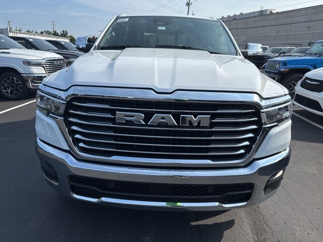 2026 Ram 1500 Laramie photo 2