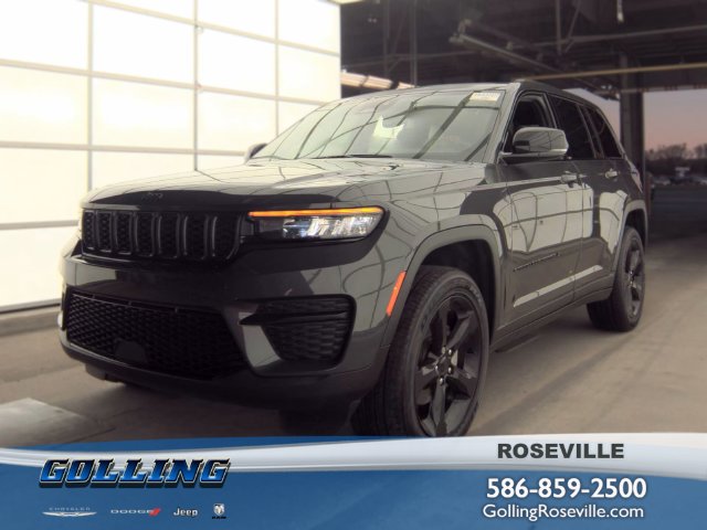 Used 2024 Jeep Grand Cherokee Laredo SUV
