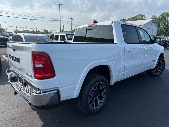 2026 Ram 1500 Laramie photo 4