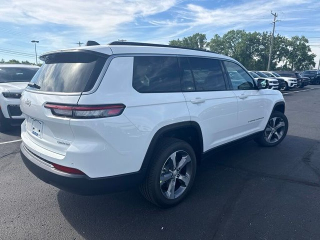New 2026 Jeep Grand Cherokee L L LIMITED 4X4 Sport Utility