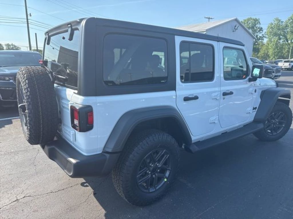 New 2026 Jeep Wrangler 4-DOOR SPORT S Sport Utility