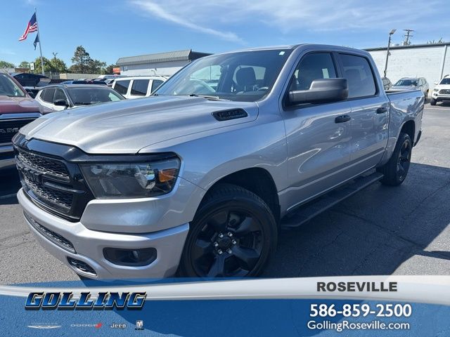 2023 RAM 1500 Tradesman 4x4 Crew Cab 5'7's photo