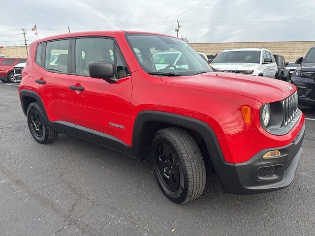 2018 Jeep Renegade Sport photo 3