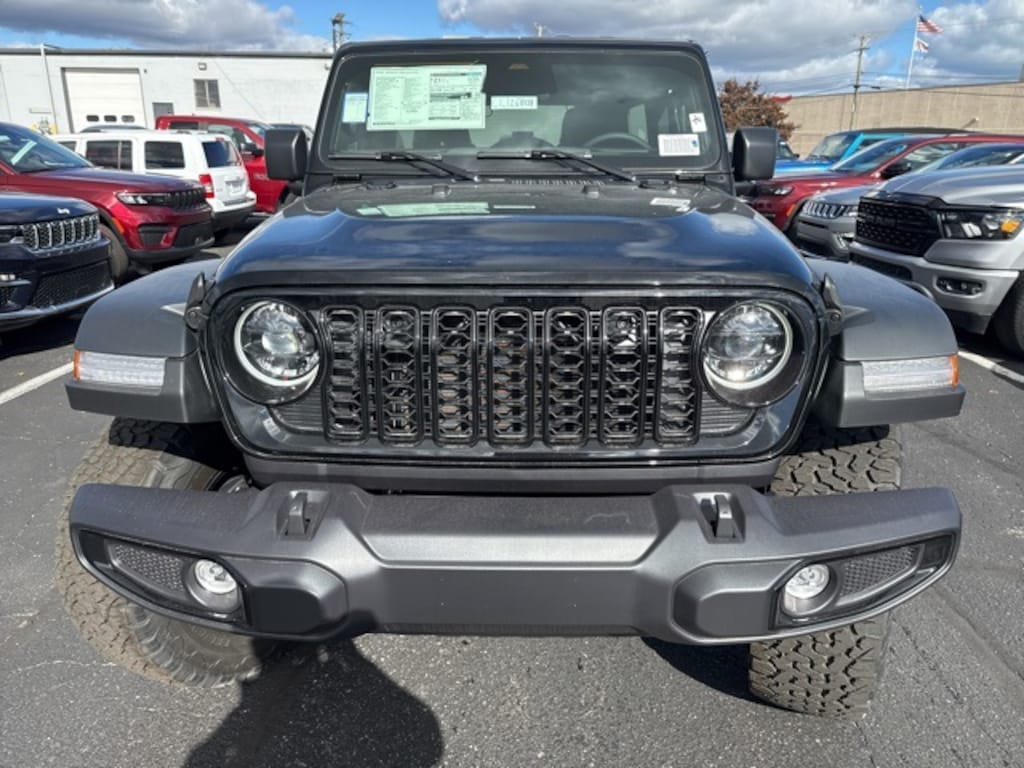 New 2026 Jeep Wrangler 4-DOOR WILLYS Sport Utility